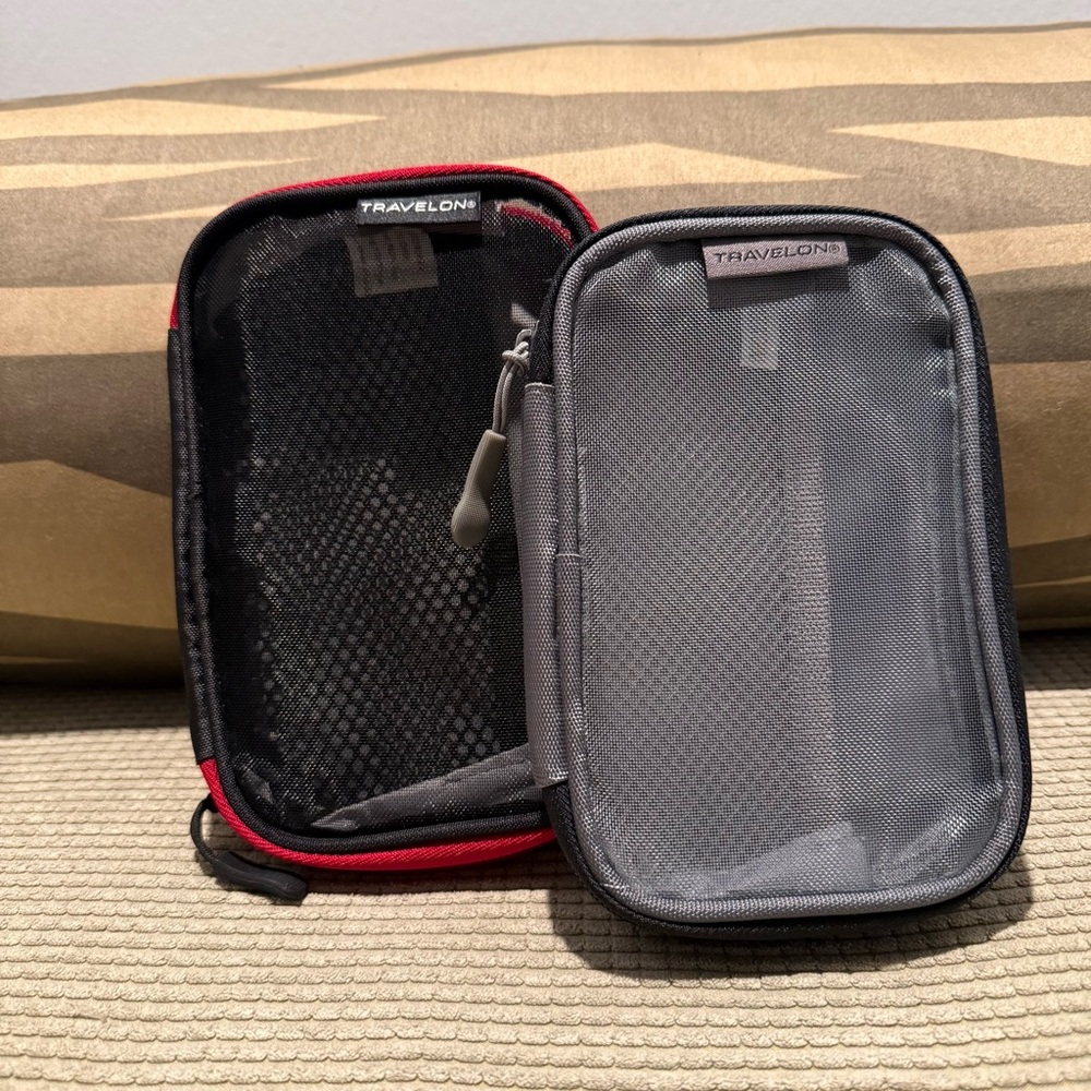 Travelon- set of 2 accessory packing squares - Picture 8 of 9